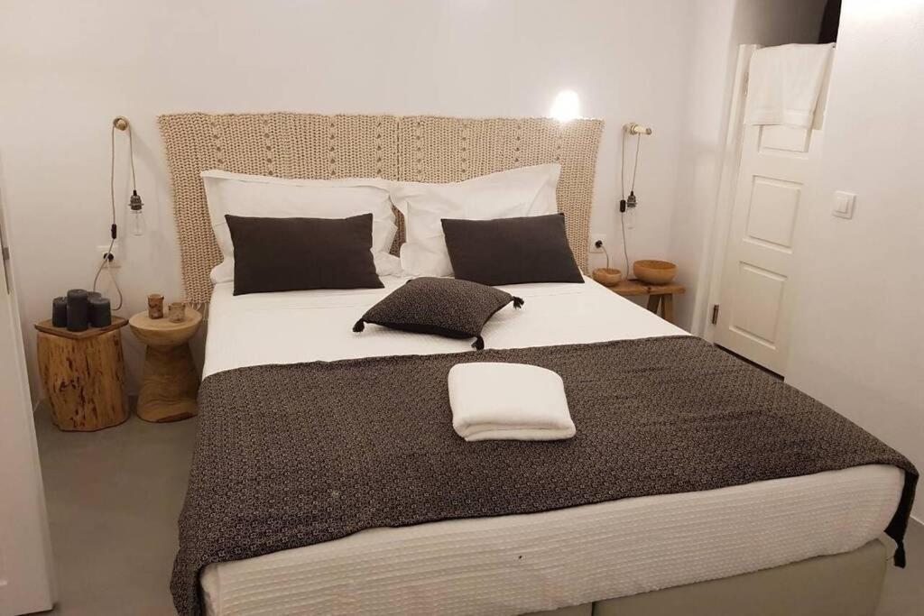 Santorini Folia Cave House With Jacuzzi Βίλα Πύργος Εξωτερικό φωτογραφία